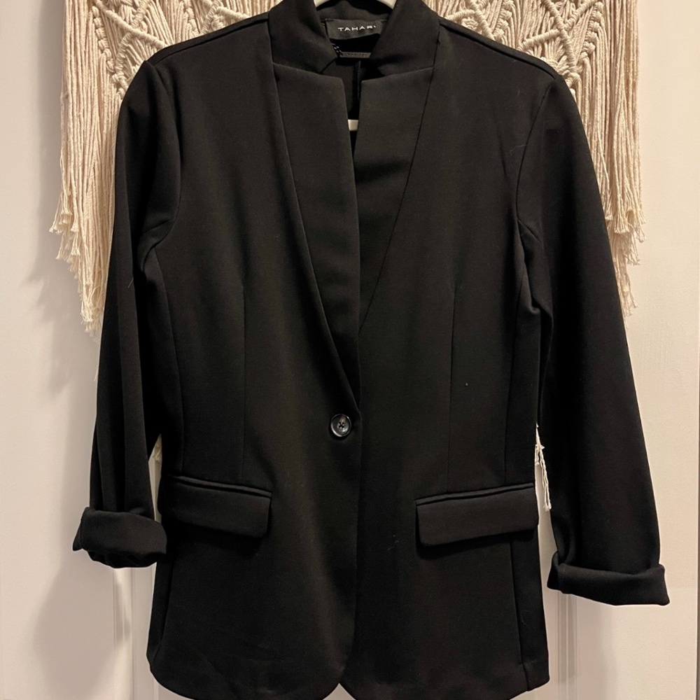 Tahari Unlined Stretch Blazer